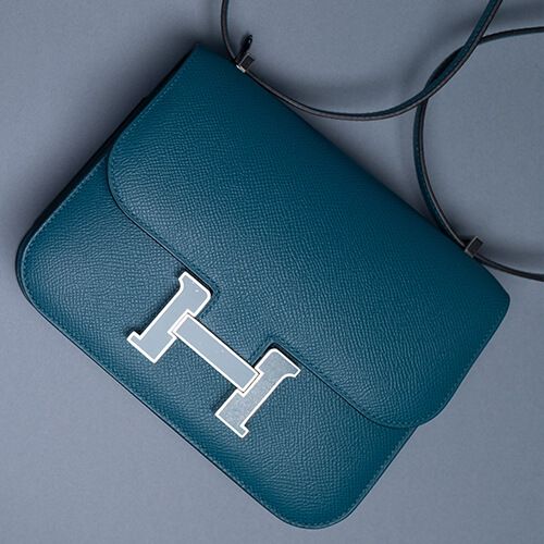 Hermes SLG Calvi Cardholder Wallet, Verso Chevre Mysore Leather in Blue  Brume / Brique, New in Box (Sourced from Paris) - GA001