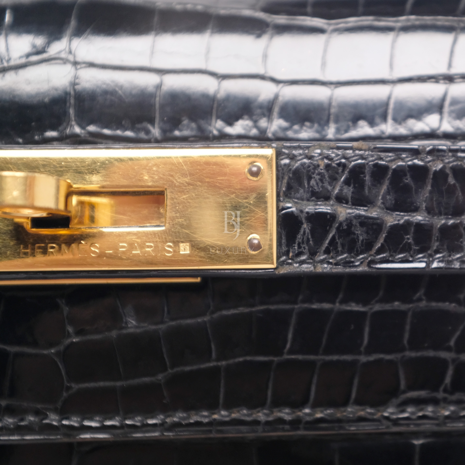 Hermes Kelly Sellier 28 Gold Black Porosus Crocodile BJ Luxury 11.jpg