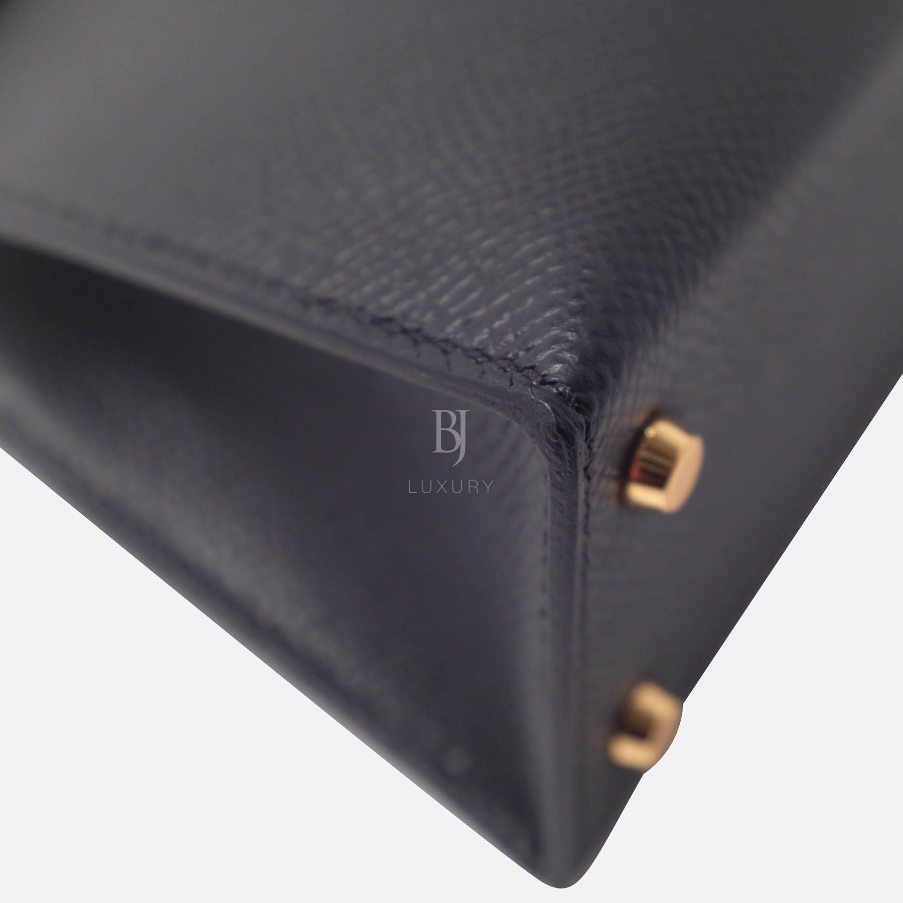 Hermes Kelly Sellier 20 Black Gold Hardware Epsom 11 BJ Luxury.jpg