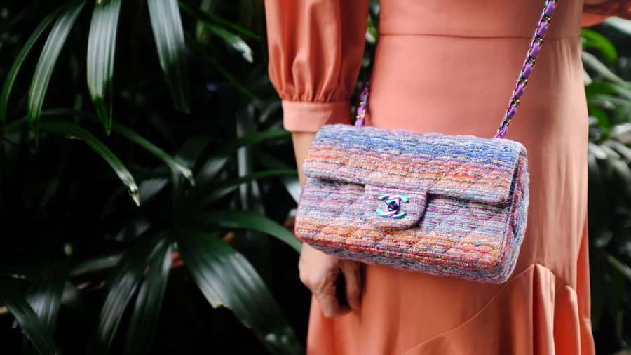 Growing popularity of the Hermes Lindy: Is this the bag for me? - BJ Luxury