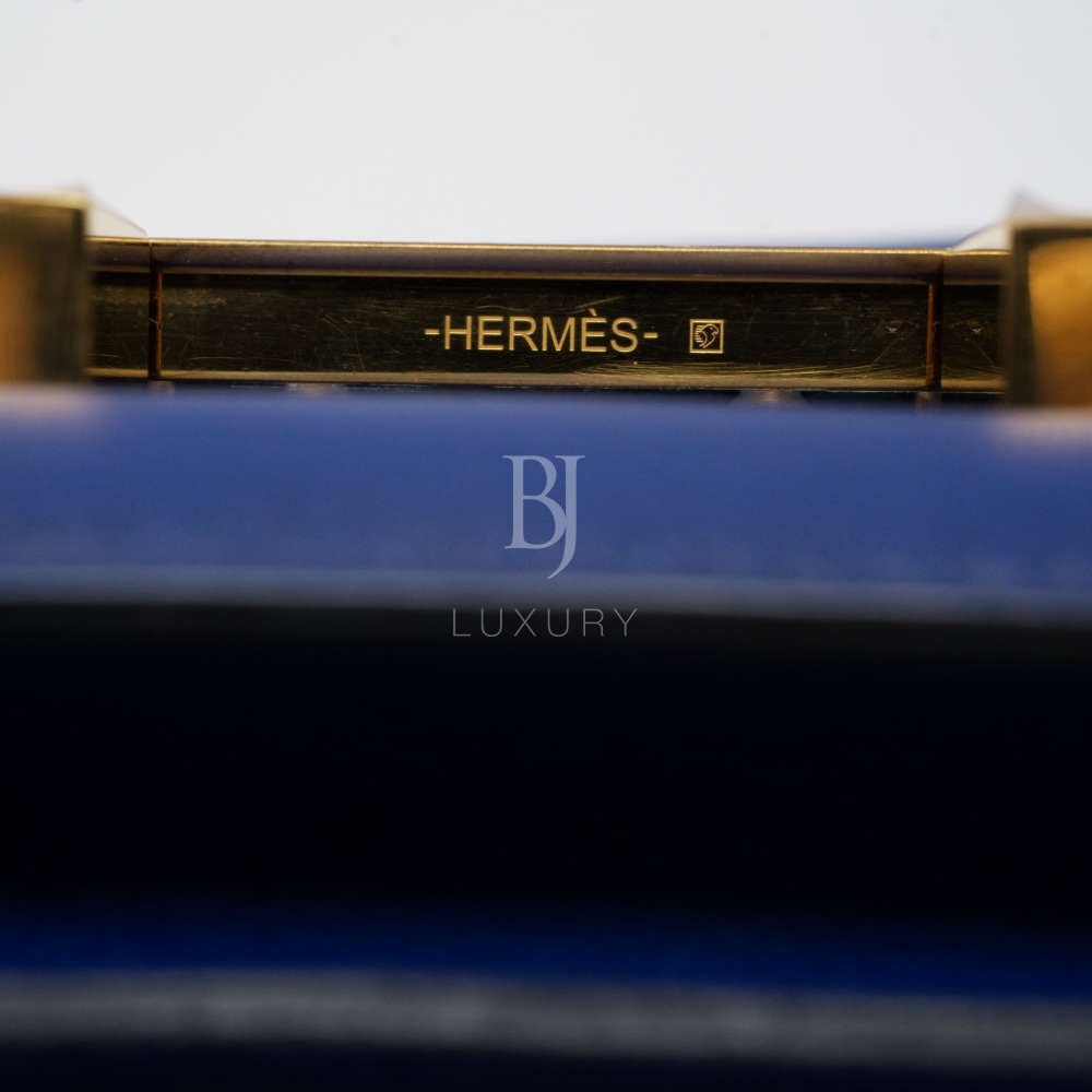 HERMES-CONSTANCE-18-BLEUELECTRIQUE-SWIFT-5212 hw CU.jpg