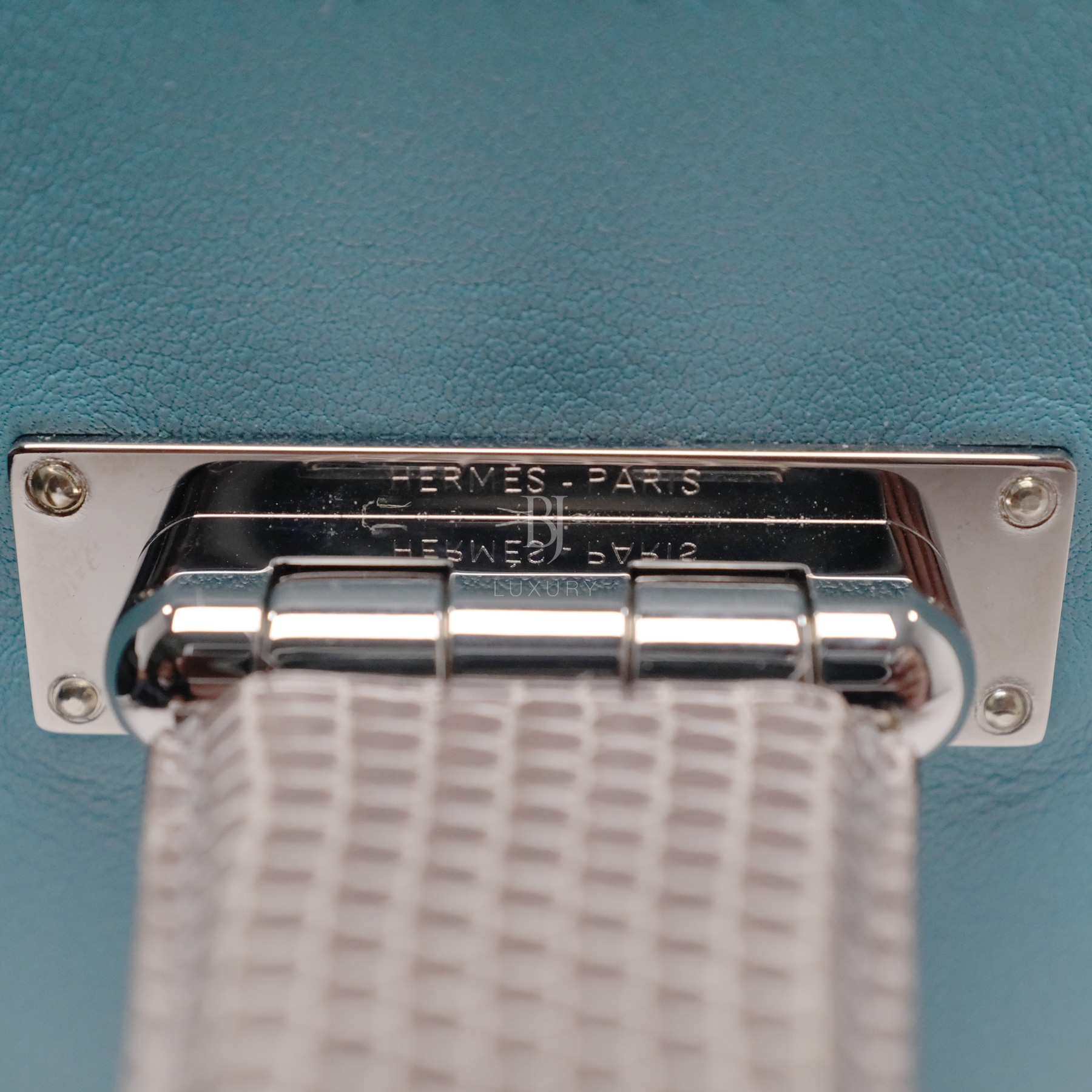 Hermes Conveyor Bag 16 Turquoise Swift Lizard Palladium BJ Luxury 13.jpg
