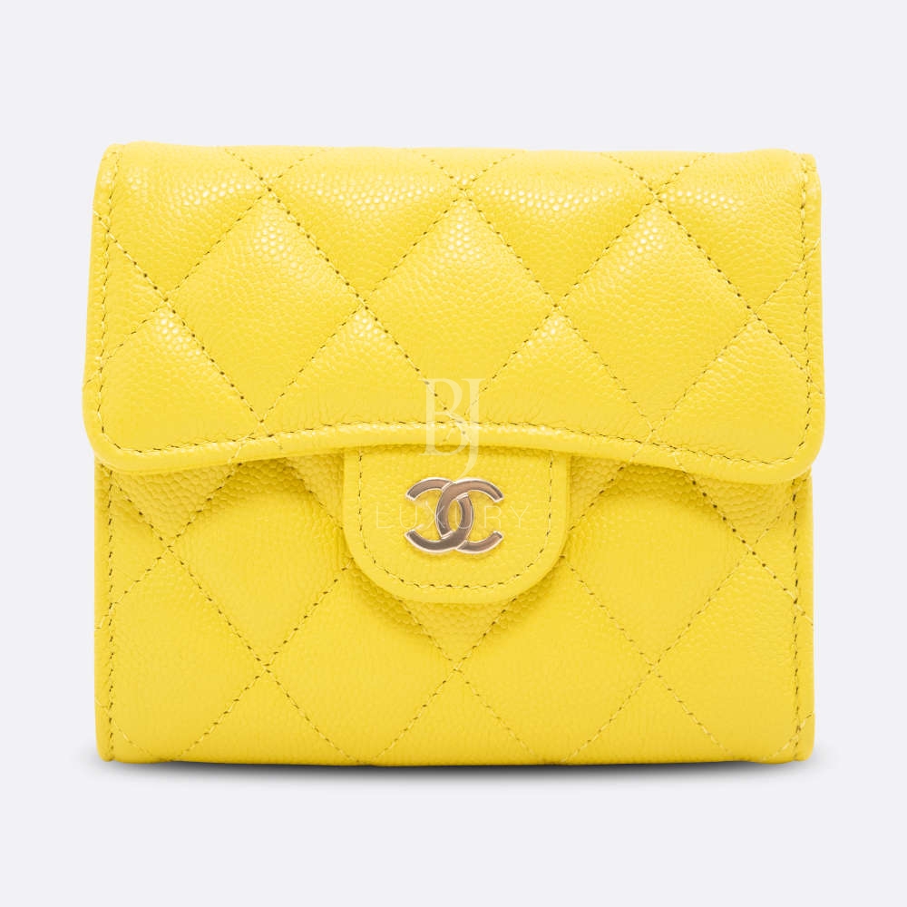 CHANEL-WALLET-COMPACT-YELLOW-CAVIAR-5342 front.jpg