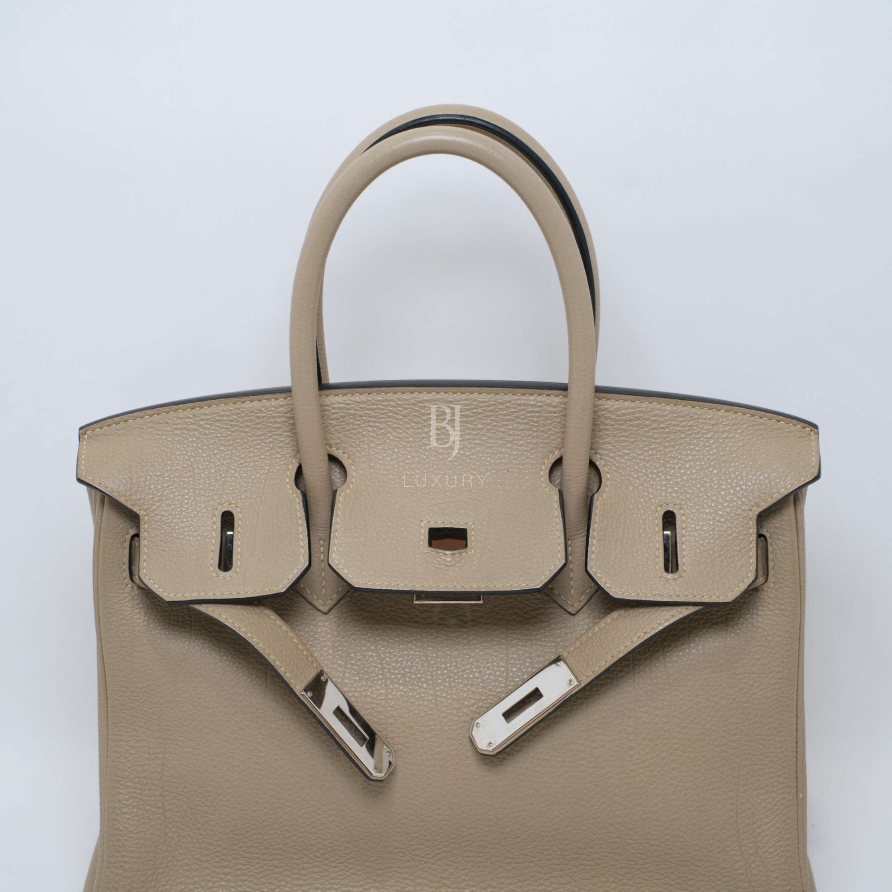 Hermès Birkin 30 Gris Tourterelle Togo PHW ○ Labellov ○ Buy and Sell  Authentic Luxury