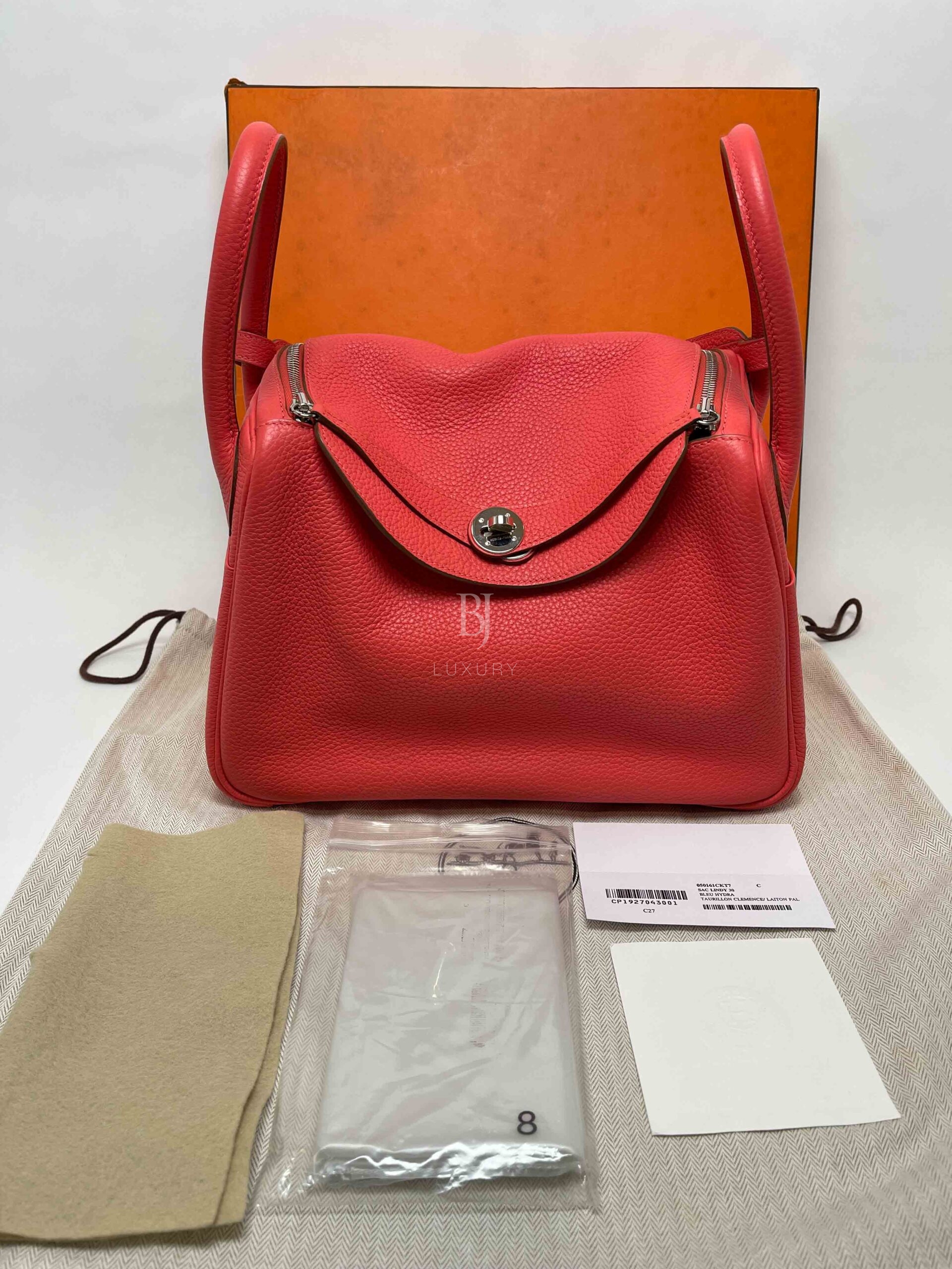 Hermes Lindy 30 in Rose Dragee - Selectionne PH