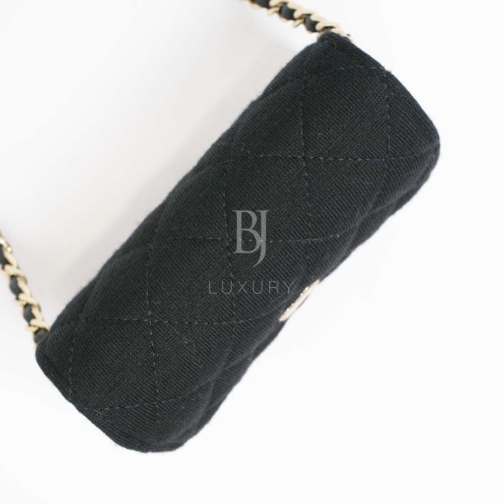 CHANEL-CLUTCHWITHCHAIN-MICROMINI-BLACK-JERSEY-5103 topdown.jpg
