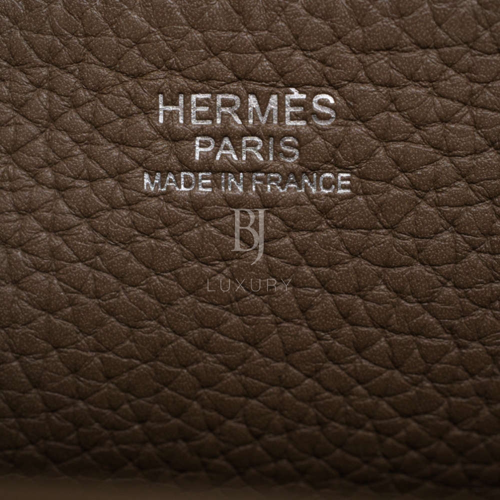 HERMES-HALZAN-31-ETOUPE-CLEMENCE-5650 stamp.jpg