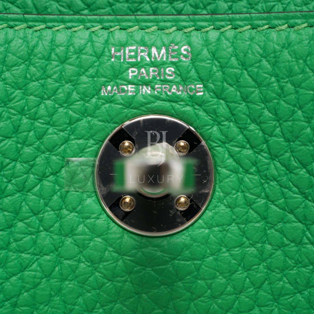 HERMES-LINDY-MINI-VERTCOMICS-CLEMENCE-5682 stamp.jpg