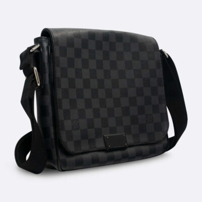 LOUIS VUITTON DISTRICT DAMIER MESSENGER PM GRAPHITE COATED CANVAS