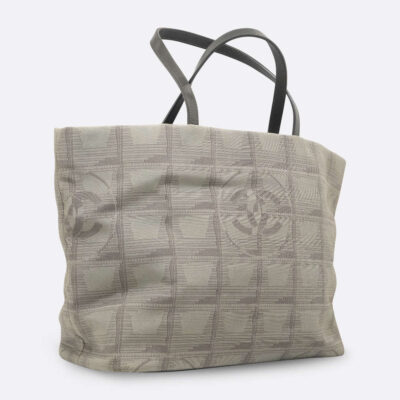 CHANEL TOTE LARGE GRAY NYLON
