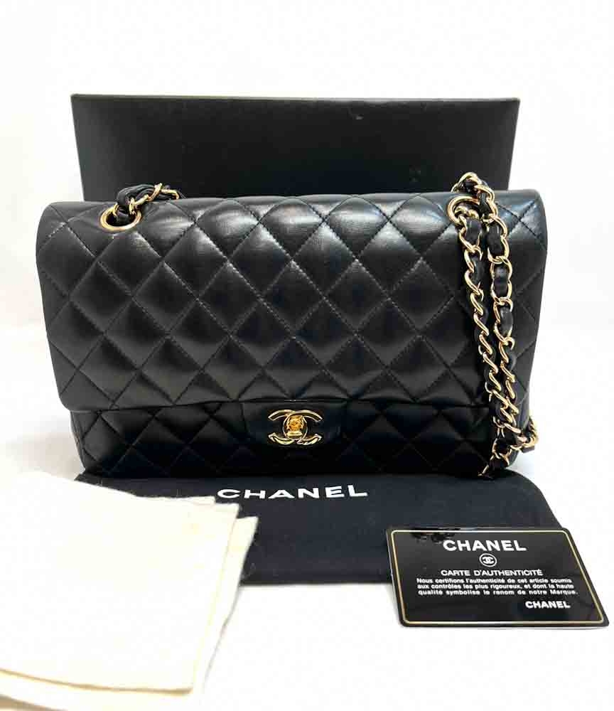 CHANEL-CLASSICHANDBAG-MEDIUM-BLACK-LAMBSKIN-IMG_1368_jpg.jpg