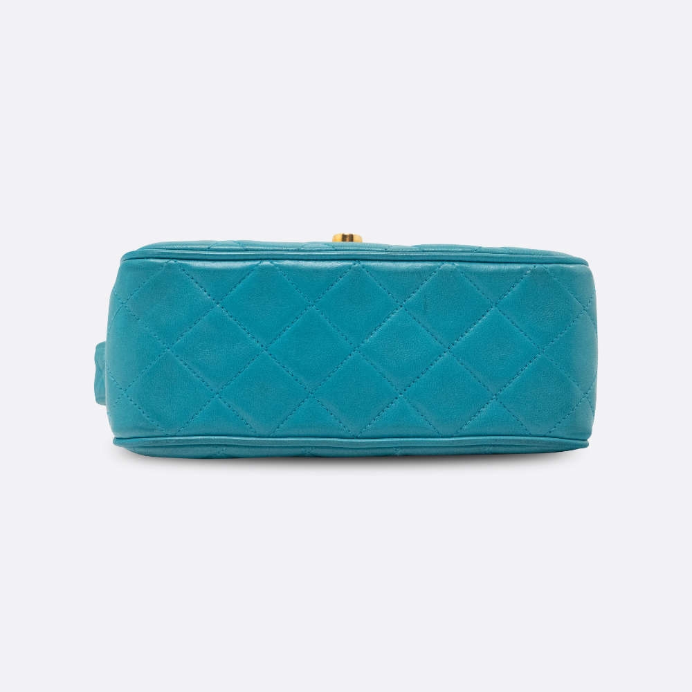 CHANEL-FLAPBAG-SMALL-BLUE-LAMBSKIN-7456 base.jpg
