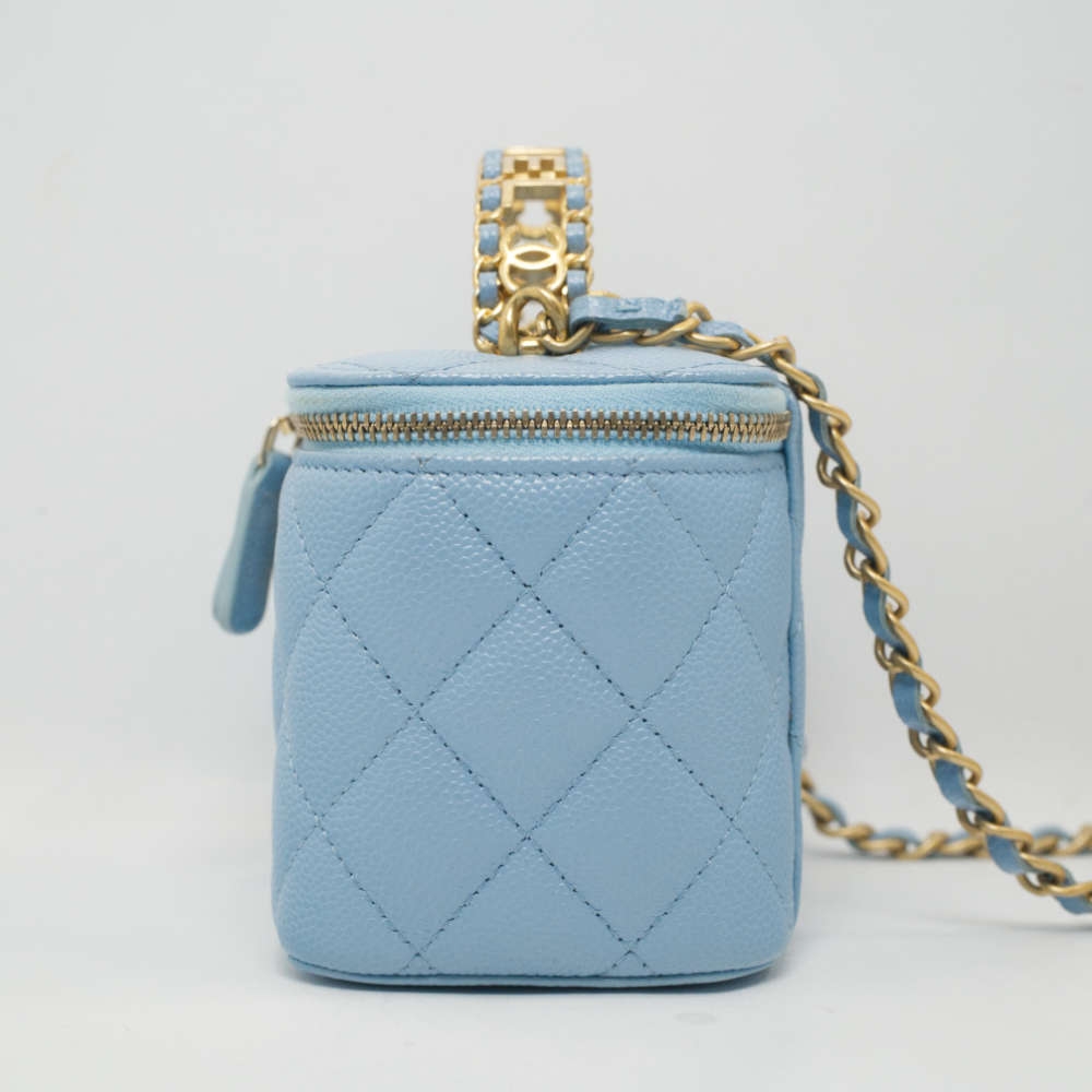 CHANEL-VANITY-MINI-BLUE-CAVIAR-7484 side2.jpg