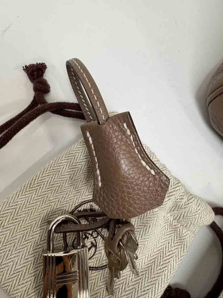 HERMES-BIRKIN-30-ETOUPE-TOGO-Photo 18-7-25, 3 28 07 PM.jpg