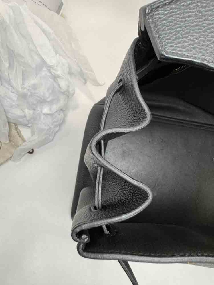 HERMES-BIRKIN-40-BLACK-TOGO-Photo 15-7-25, 10 38 19 AM.jpg