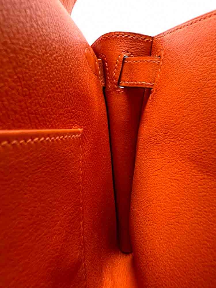 HERMES-KELLYLONGUE-LONGCLUTCH-ORANGE-EVERCOLOR-IMG_1168_jpg.jpg