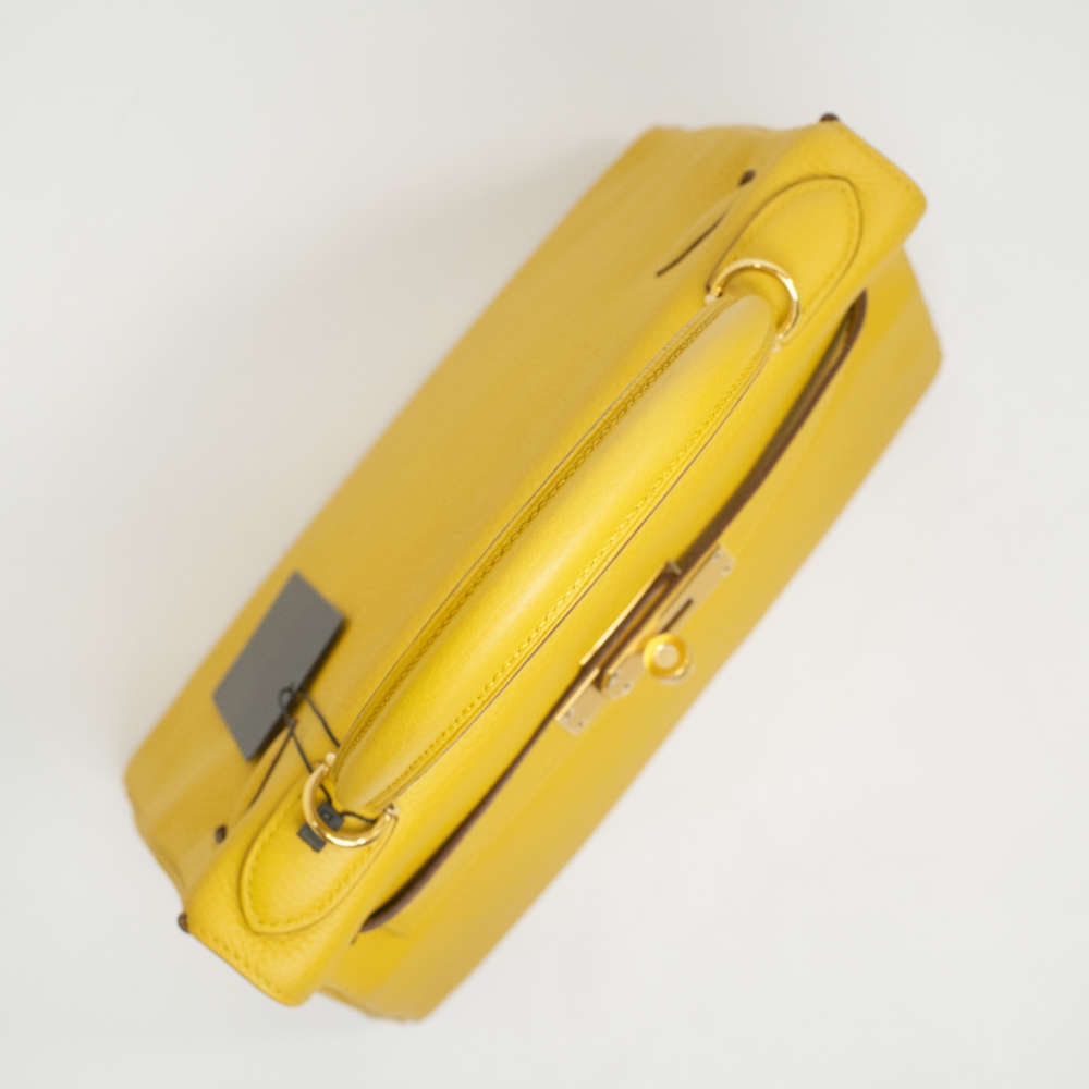 HERMES-KELLYRETOURNE-28-JAUNEPOUSSIN-TOGO-7466 topdown.jpg