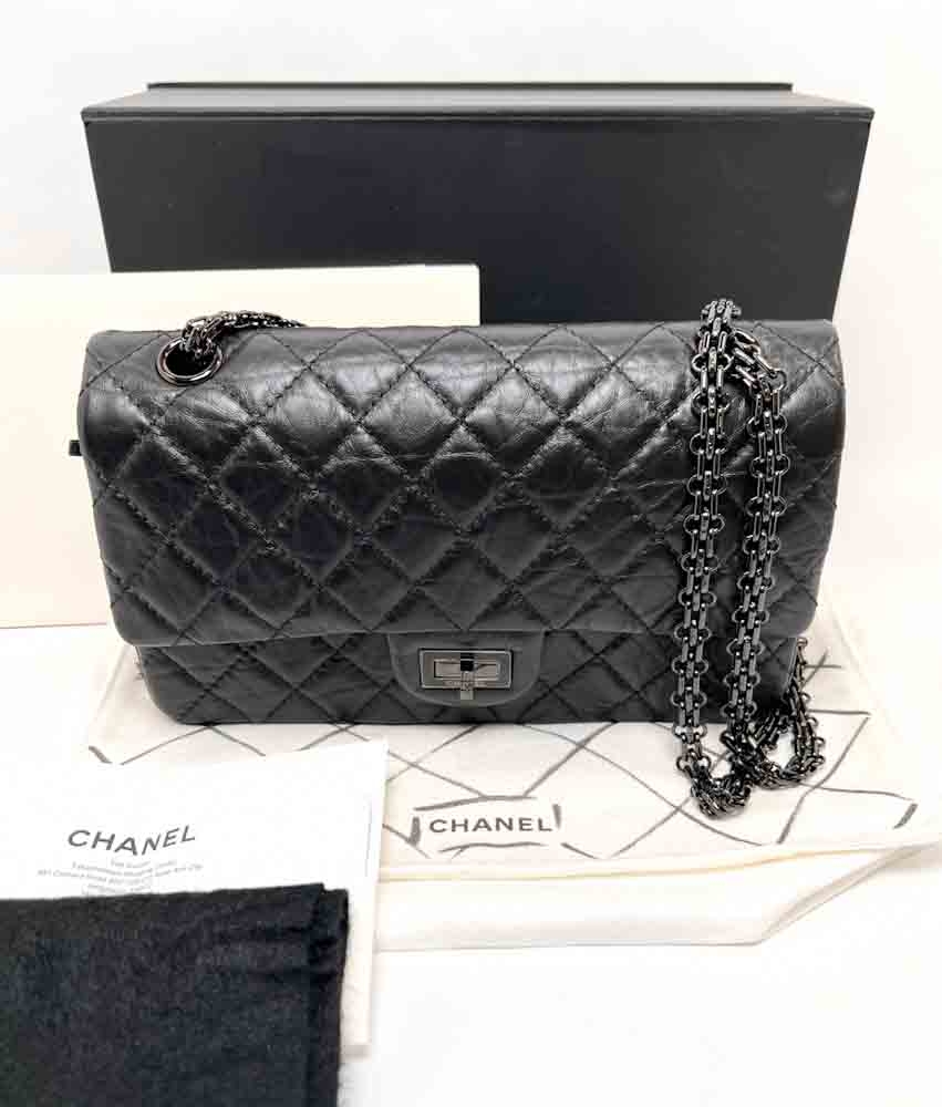CHANEL-2.55REISSUE225-25-BLACK-AGEDCALFSKIN-IMG_2664_jpg.jpg