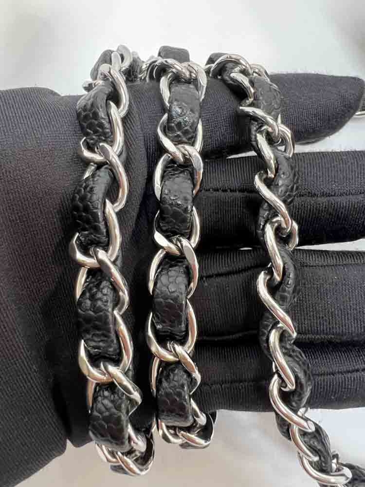 CHANEL-CLASSICHANDBAG-SMALL-BLACK-CAVIAR-IMG_4212.jpg
