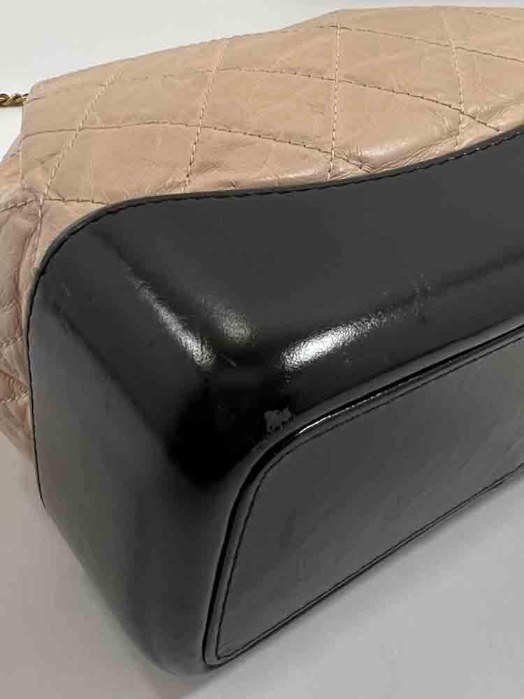 CHANEL-GABRIELLE-21-BEIGE-AGEDCALFSKIN-IMG_1951.jpg