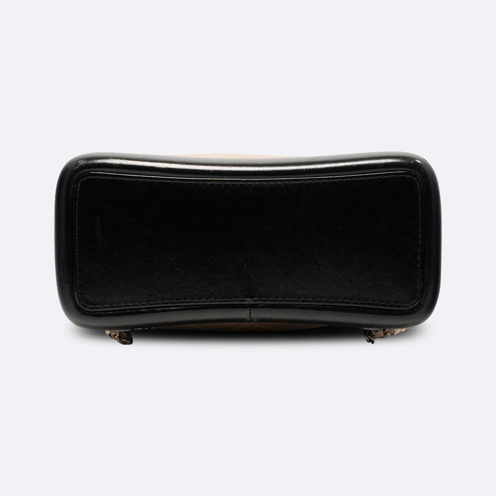 CHANEL-GABRIELLE-SMALL-BEIGE-AGEDCALFSKIN-7504 base.jpg