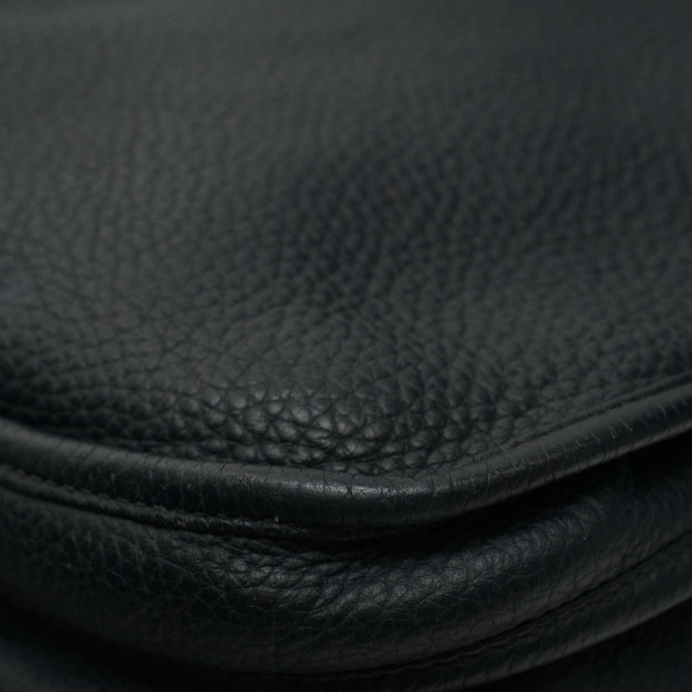 HERMES-EVELYNE-40-BLACK-CLEMENCE-7523 corner4.jpg