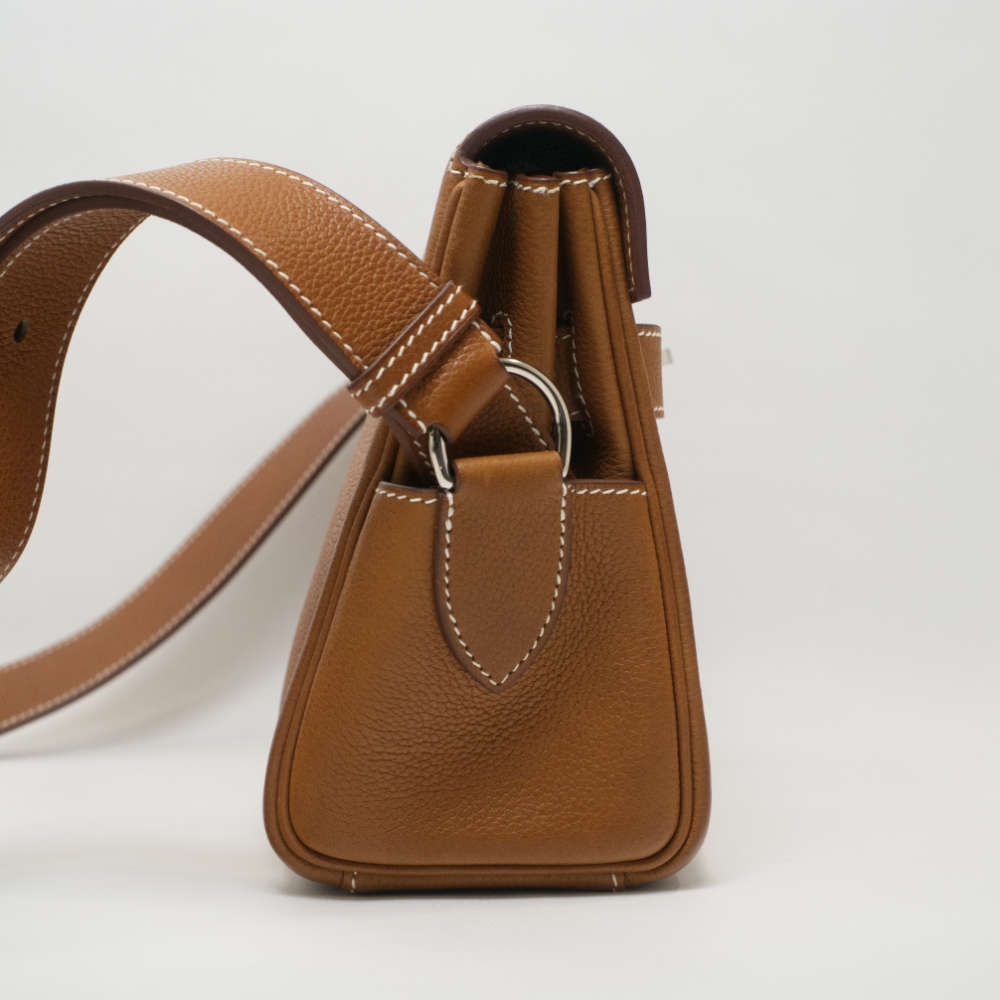 HERMES-KELLYMESSENGER-PM-FAUVE-BARENIAFAUBOURG-7492 side.jpg