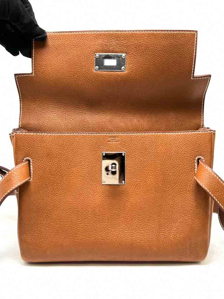 HERMES-KELLYMESSENGER-PM-FAUVE-BARENIAFAUBOURG-IMG_1224_jpg.jpg