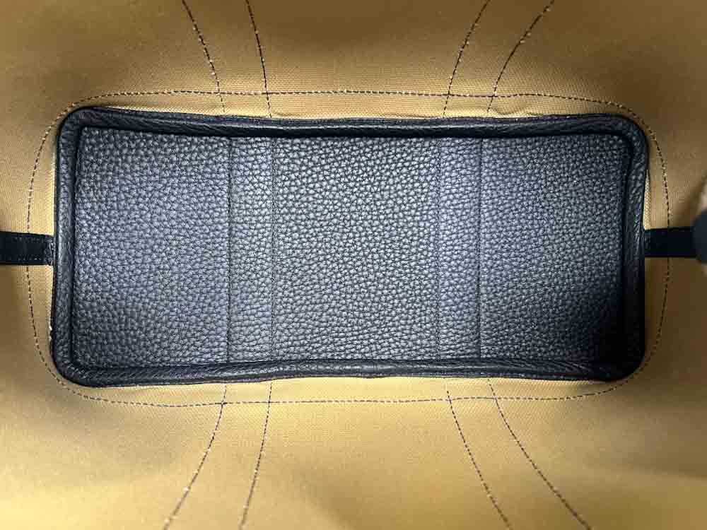 HERMES-GARDENPARTY-30-POUSSIERE-CANVAS,NEGONDA-Photo 3-10-25, 11 23 18 AM.jpg