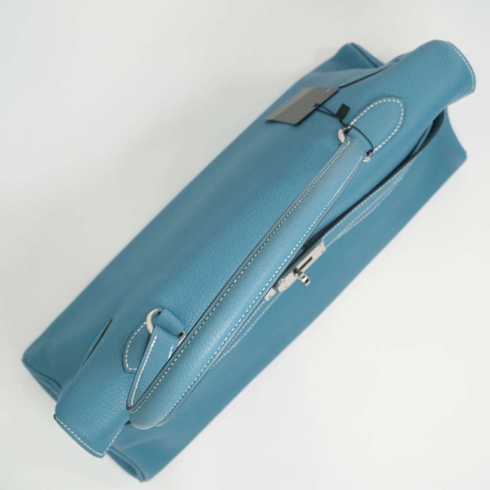 HERMES-SHOULDERKELLY-42-BLEUJEAN-TOGO-7596 topdown.jpg