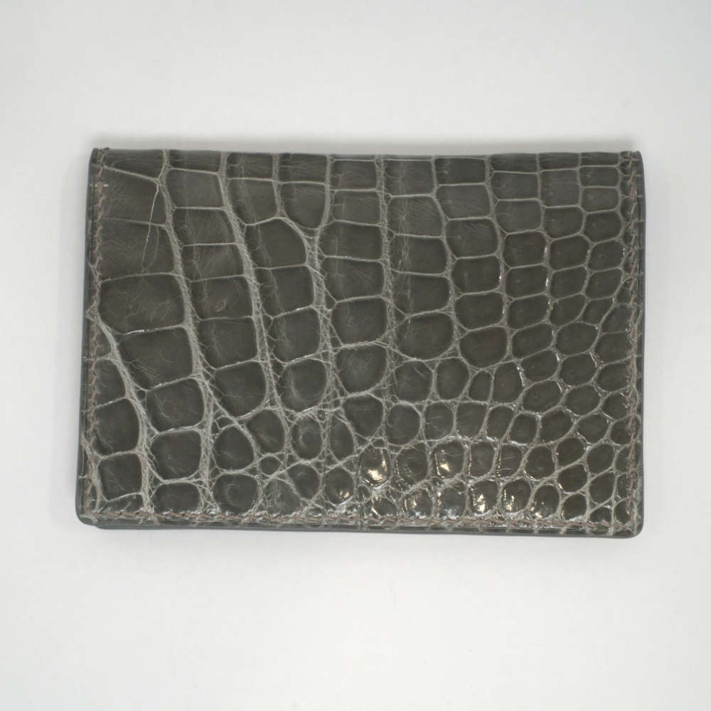 BJL-BI-FOLDCARDHOLDER-GREY-ALLIGATOR-7657 front.jpg