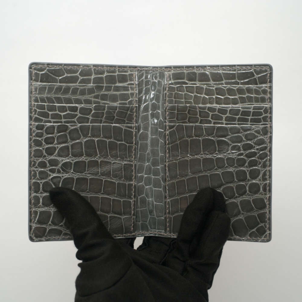 BJL-BI-FOLDCARDHOLDER-GREY-ALLIGATOR-7657 inside.jpg