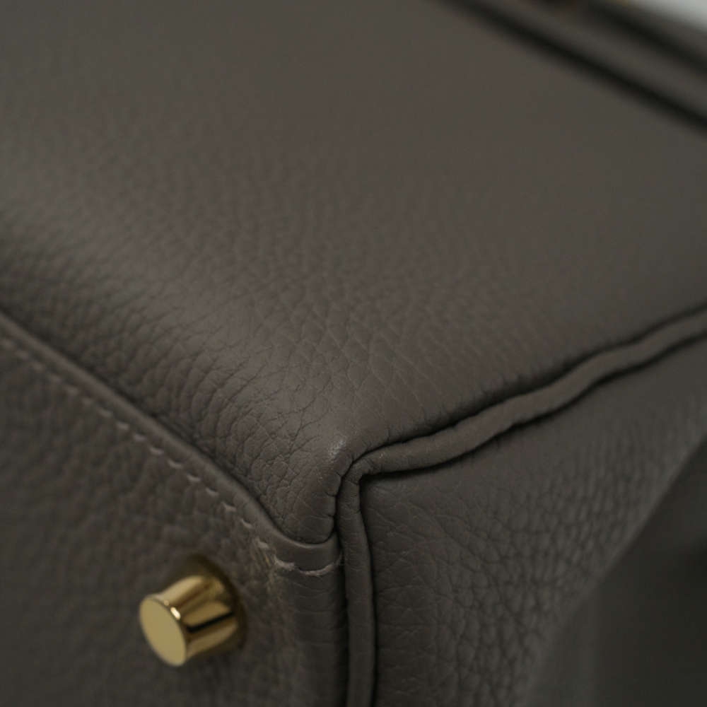 HERMES-KELLYRETOURNE-28-GRISMEYER-TOGO-7675 corner2.jpg