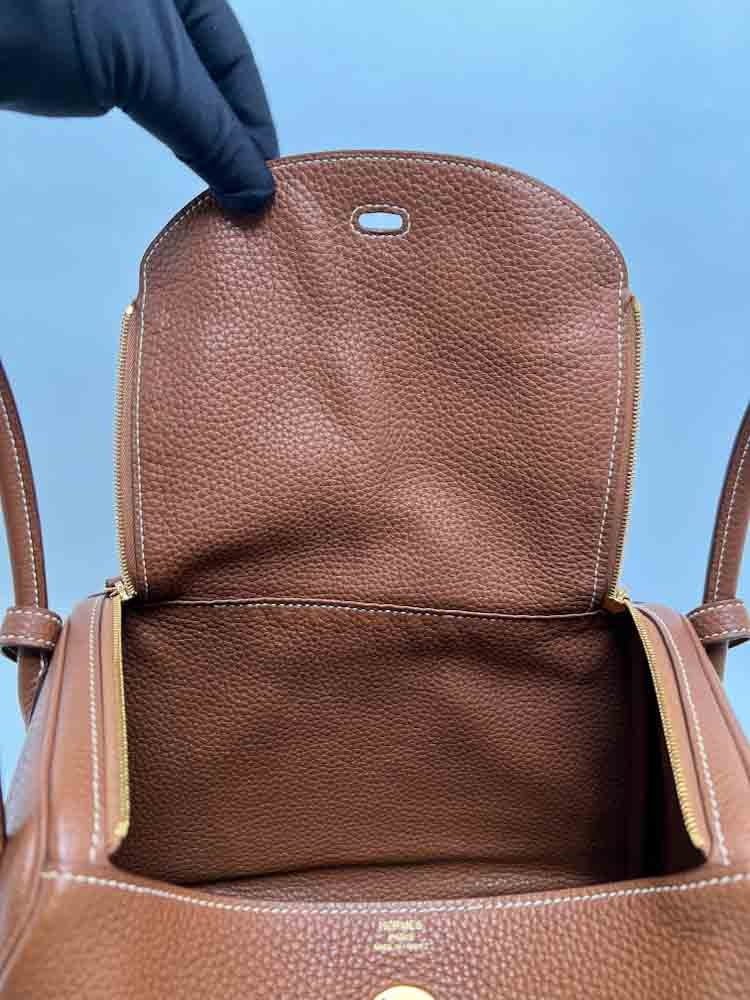 HERMES-LINDY-26-GOLD-CLEMENCE-IMG_9684.jpg
