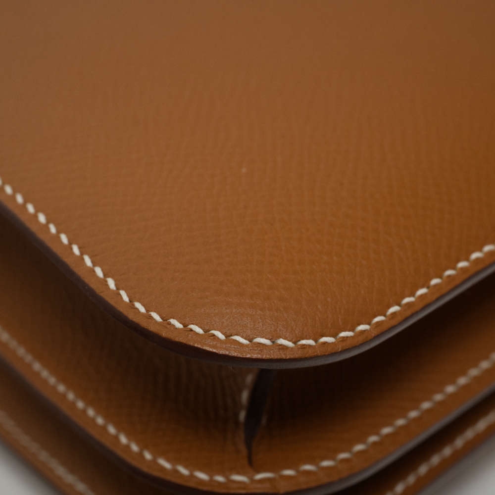 HERMES-CONSTANCE-18-GOLD-EPSOM-7669 corner3.jpg