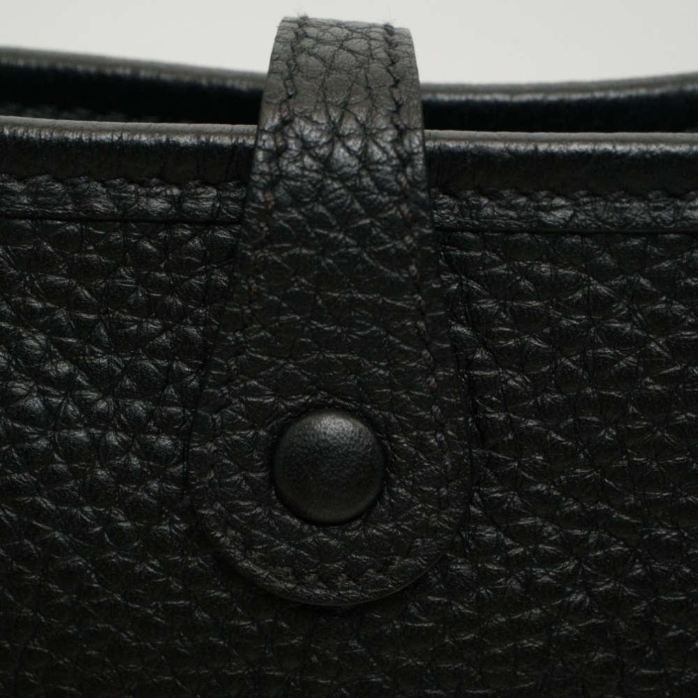 HERMES-EVELYNE-MINI-BLACK-CLEMENCE-7739 button.jpg