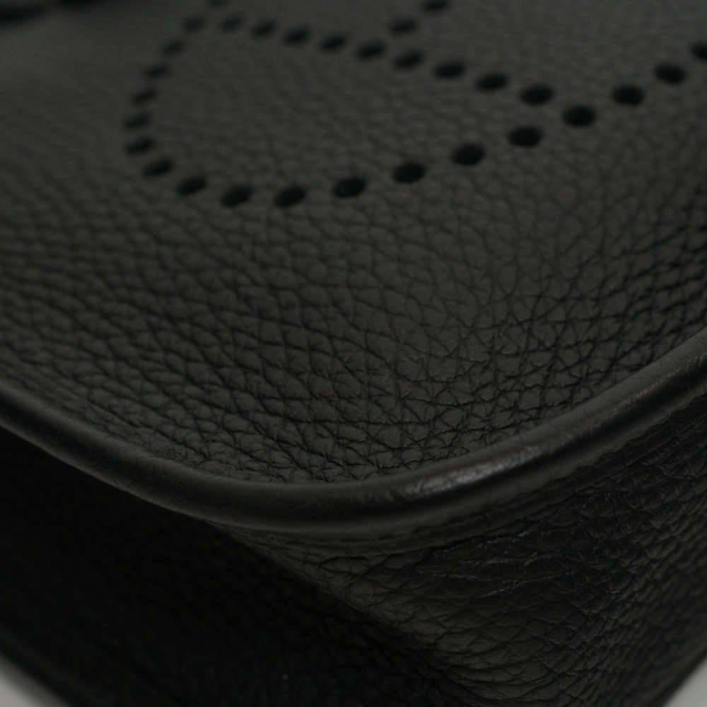 HERMES-EVELYNE-MINI-BLACK-CLEMENCE-7739 corner1.jpg