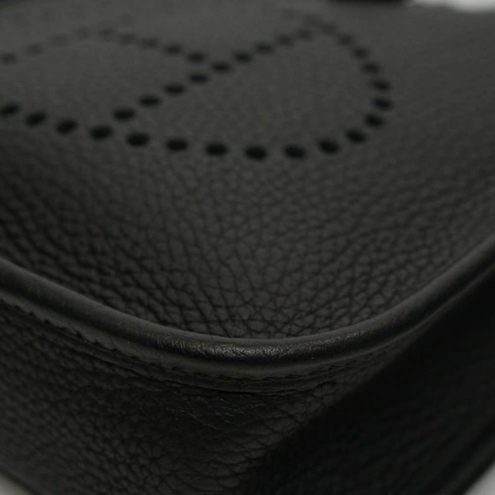 HERMES-EVELYNE-MINI-BLACK-CLEMENCE-7739 corner2.jpg