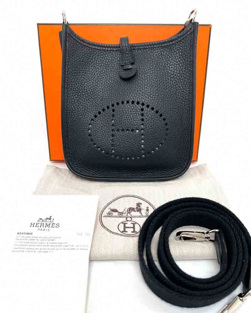 HERMES-EVELYNE-MINI-BLACK-CLEMENCE-IMG_1243_jpg.jpg
