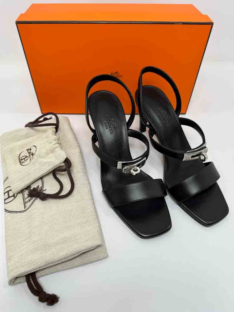 HERMES-GLAMOURHEELS-EU37-BLACK-CALF-Photo 7-12-25, 2 03 44 PM.jpg