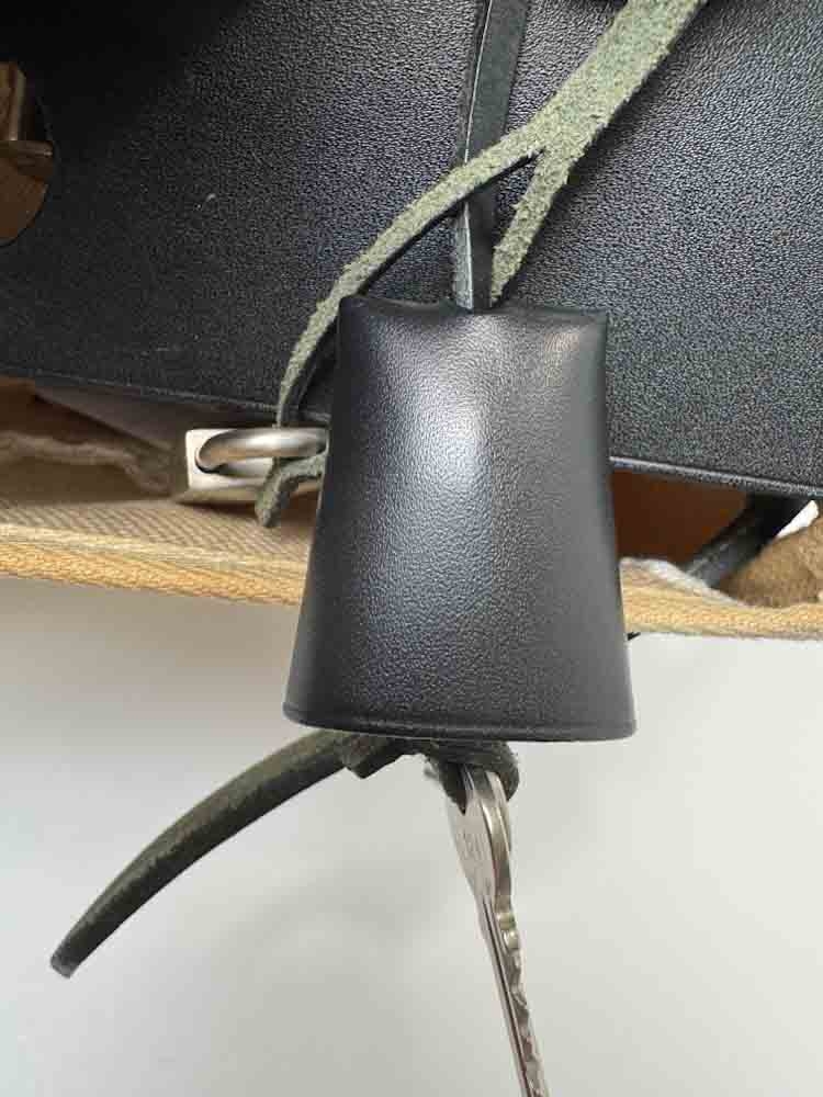 HERMES-HERBAG-31-BLACK,WHITE-TOILEH-VACHE-Photo 7-12-25, 5 19 45 PM.jpg