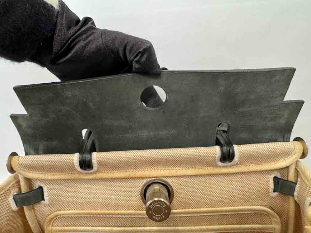 HERMES-HERBAG-31-BLACK,WHITE-TOILEH-VACHE-Photo 7-12-25, 5 20 58 PM.jpg