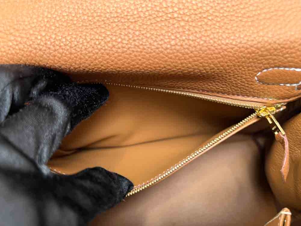 HERMES-KELLYRETOURNE-25-GOLD-TOGO-IMG_4733_jpg.jpg