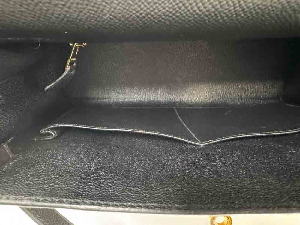 HERMES-KELLYSELLIER-28-BLACK-EPSOM-Photo 7-9-25, 5 02 05 PM.jpg