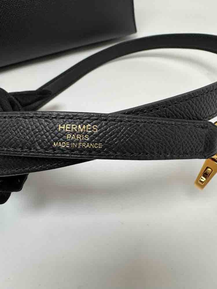 HERMES-KELLYSELLIER-28-BLACK-EPSOM-Photo 7-9-25, 5 03 13 PM.jpg