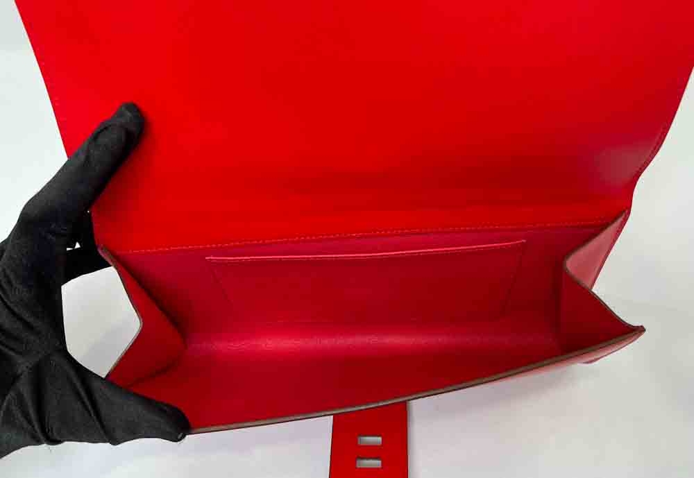 HERMES-MEDORCLUTCH-ROUGE-TADELAKT-IMG_1001_jpg.jpg