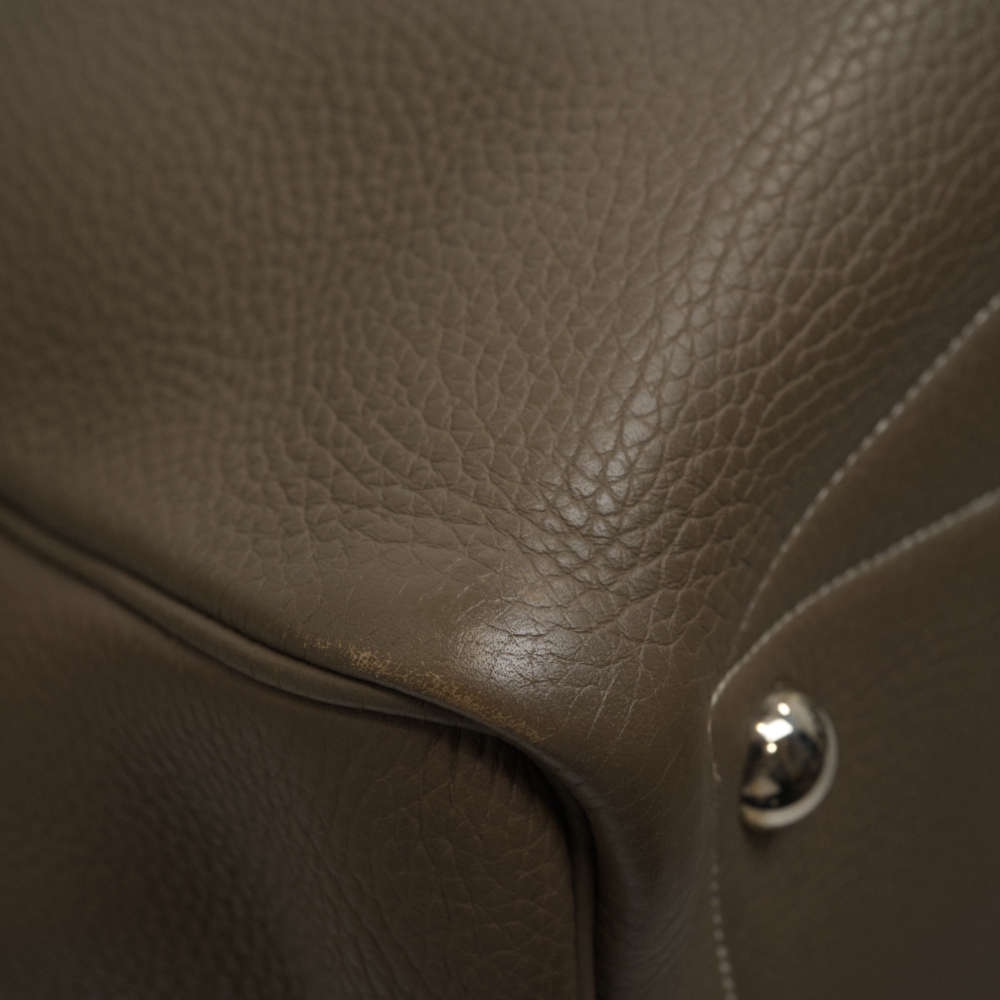 HERMES-VICTORIA-43-ETOUPE-CLEMENCE-7807 corner1.jpg