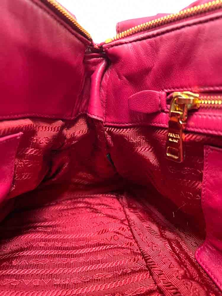 PRADA-SHOULDERHANDBAG-PINK-NYLON-IMG_3928_jpg.jpg