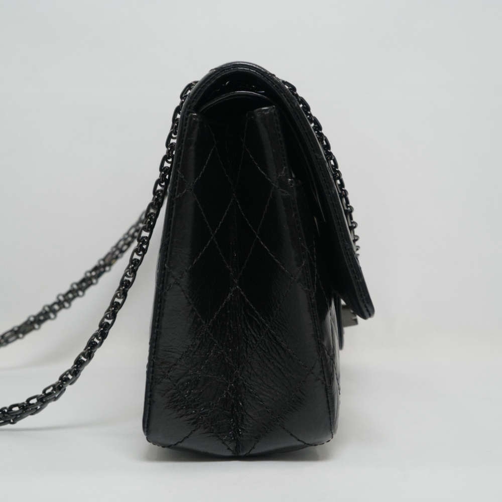 CHANEL-2.55REISSUE226-MEDIUM-SOBLACK-PATENTCALF-7843 side.jpg