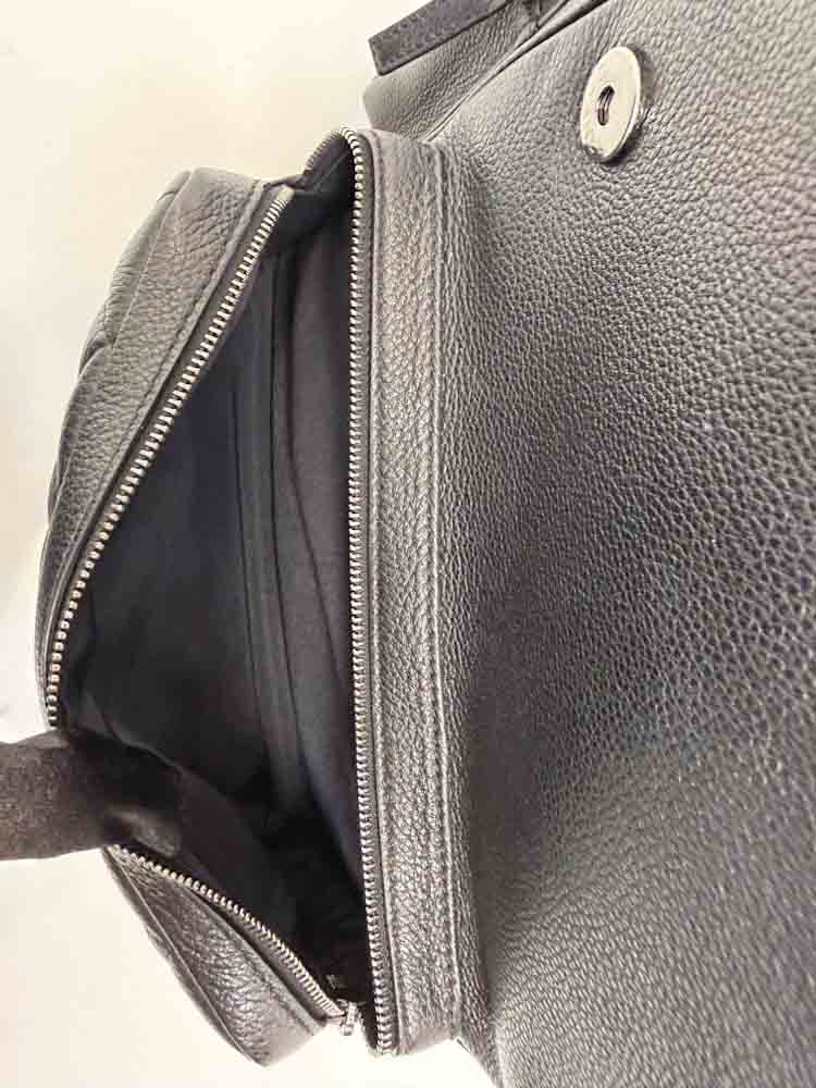 CHANEL-BACKPACK-BLACK-CAVIAR-Photo 11-1-26, 5 17 33 PM.jpg